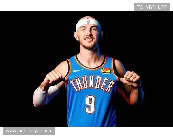 雷霆雄鹿伤病报告：卡鲁索缺席，特纳出战成疑